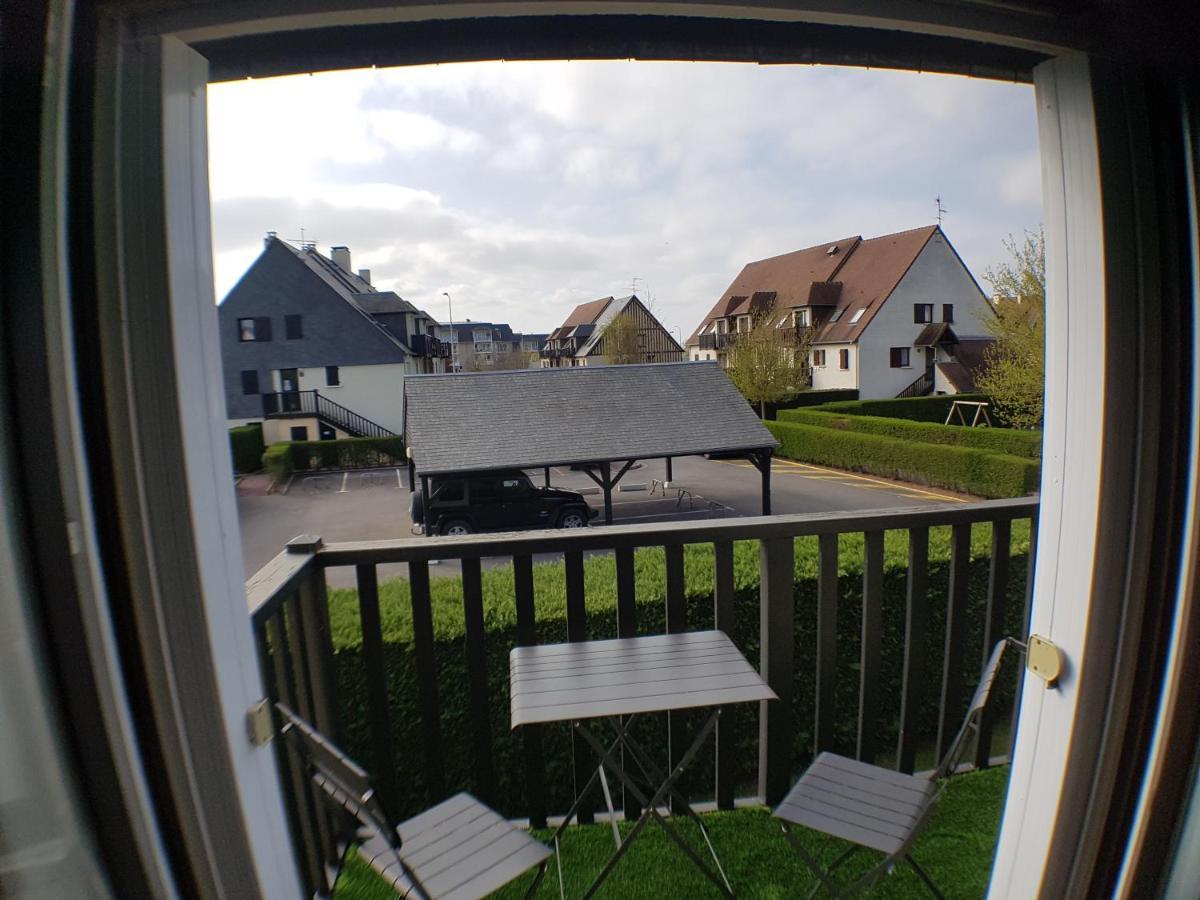 Appartamento Le Cocon Cabourgeais Esterno foto